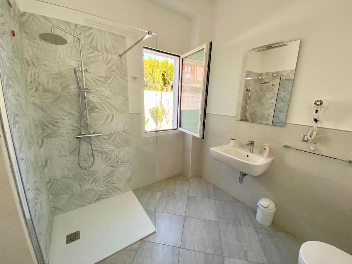 אולביה Tigrillo Bed&Breakfast מראה חיצוני תמונה